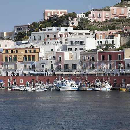 Appartement Raffaele à Ponza Chambre photo